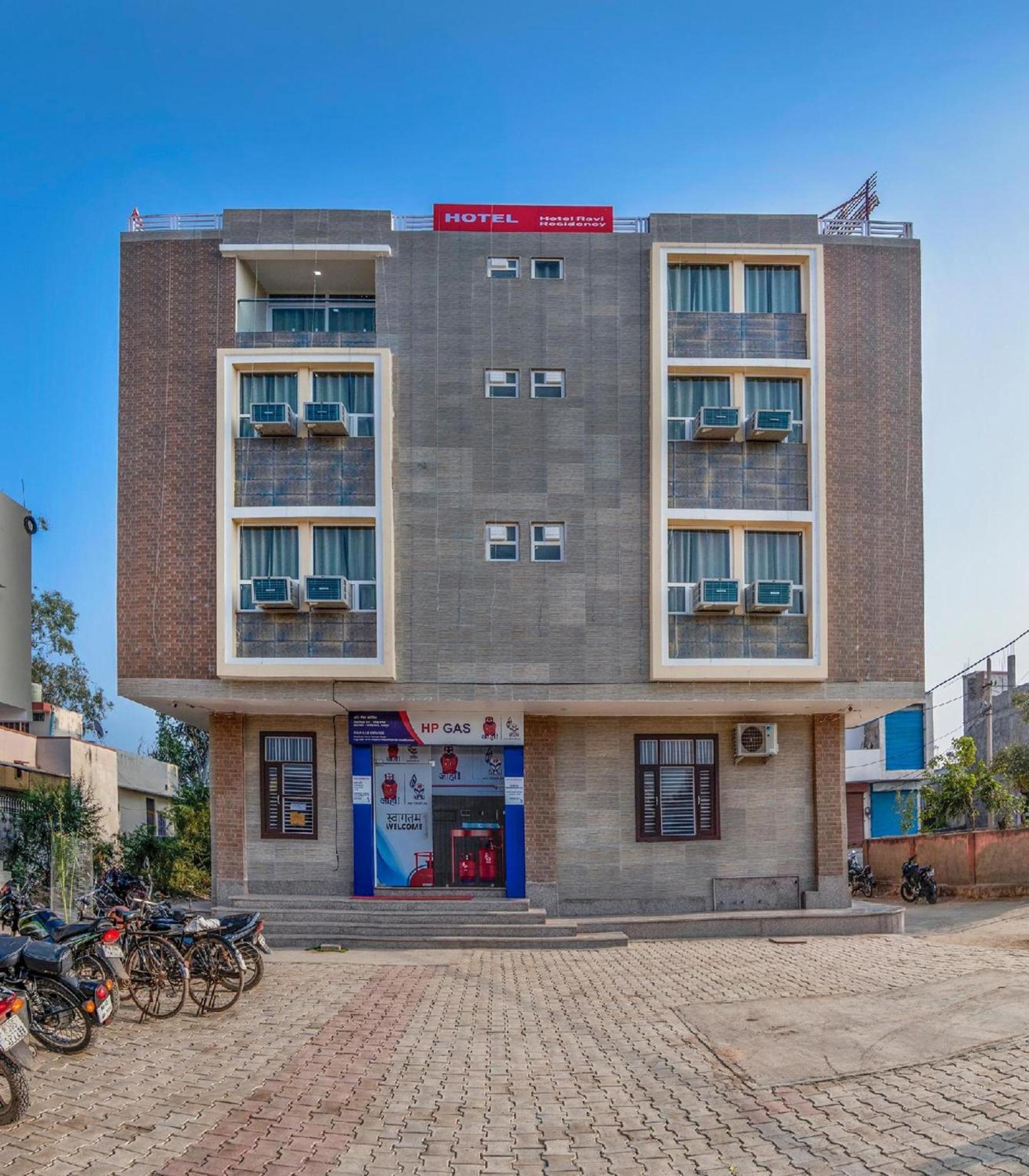 Hotel Ravi Residency 바랏푸르 외부 사진