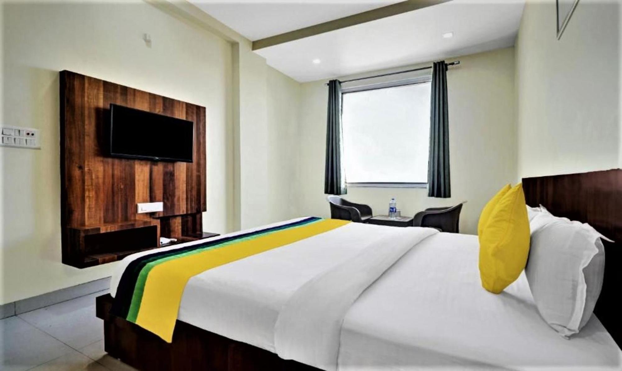 Hotel Ravi Residency 바랏푸르 외부 사진