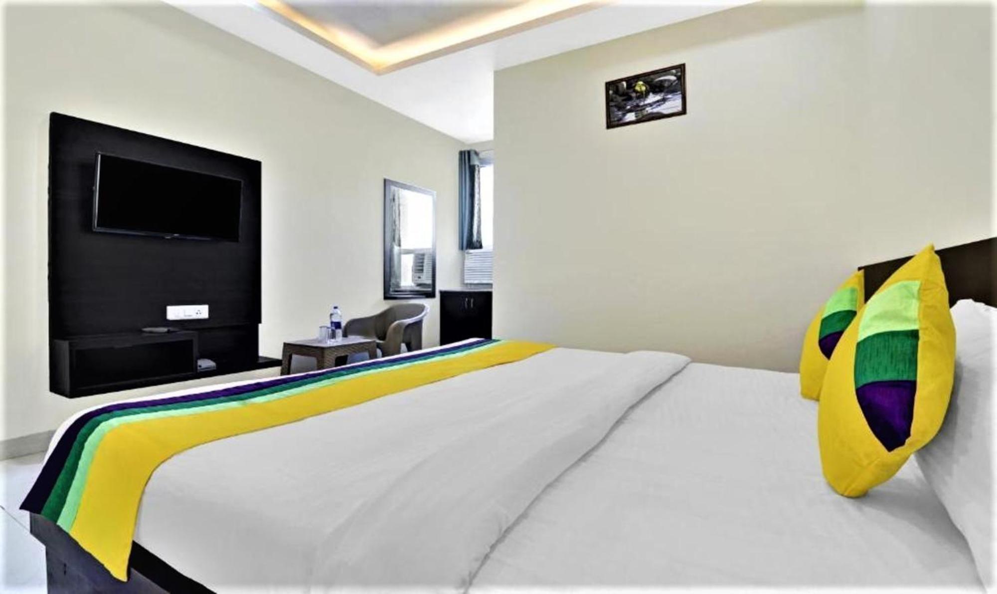 Hotel Ravi Residency 바랏푸르 외부 사진