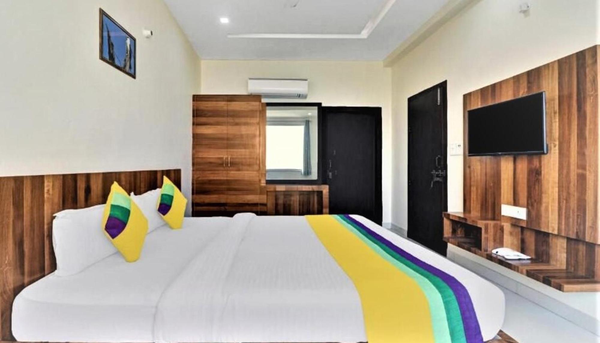 Hotel Ravi Residency 바랏푸르 외부 사진