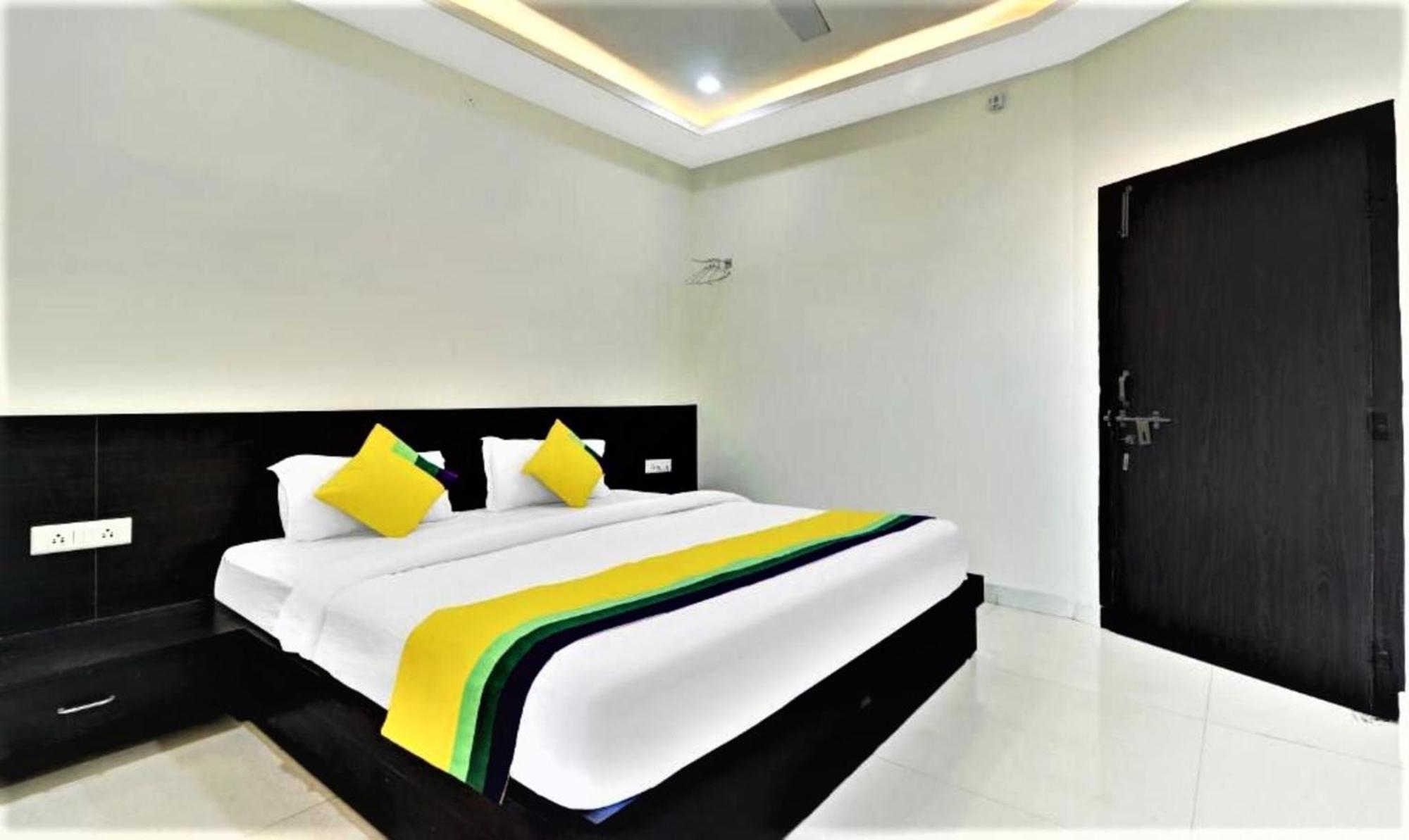 Hotel Ravi Residency 바랏푸르 외부 사진